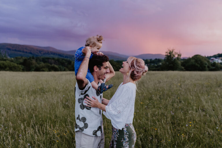 Outdoor Familienfotoshooting in Wien – Cecilia, Mathias und C.